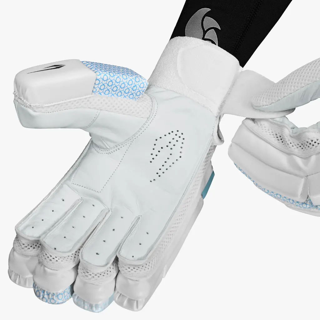 DSC-CYNOS-11-BATTING-GLOVES-UK-RANGE-4.webp